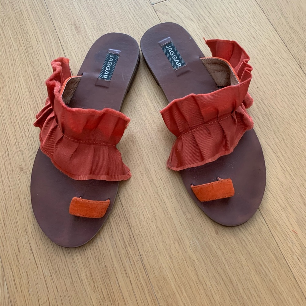 Jaggar slipper flat sandals